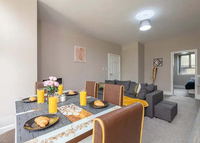 K Suites North Park Road
